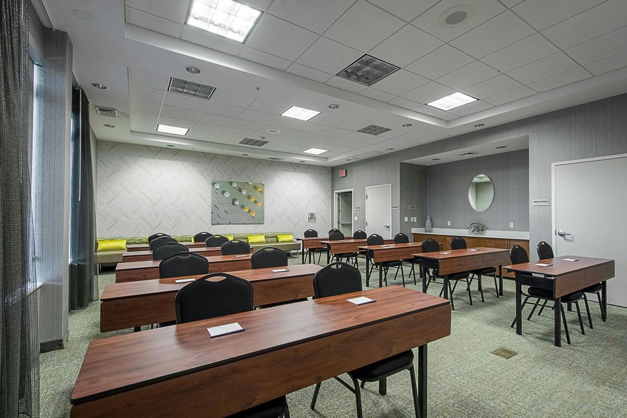 Springhill Suites Tampa North/Tampa Palms Esterno foto