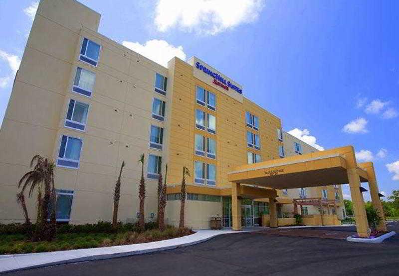 Springhill Suites Tampa North/Tampa Palms Esterno foto